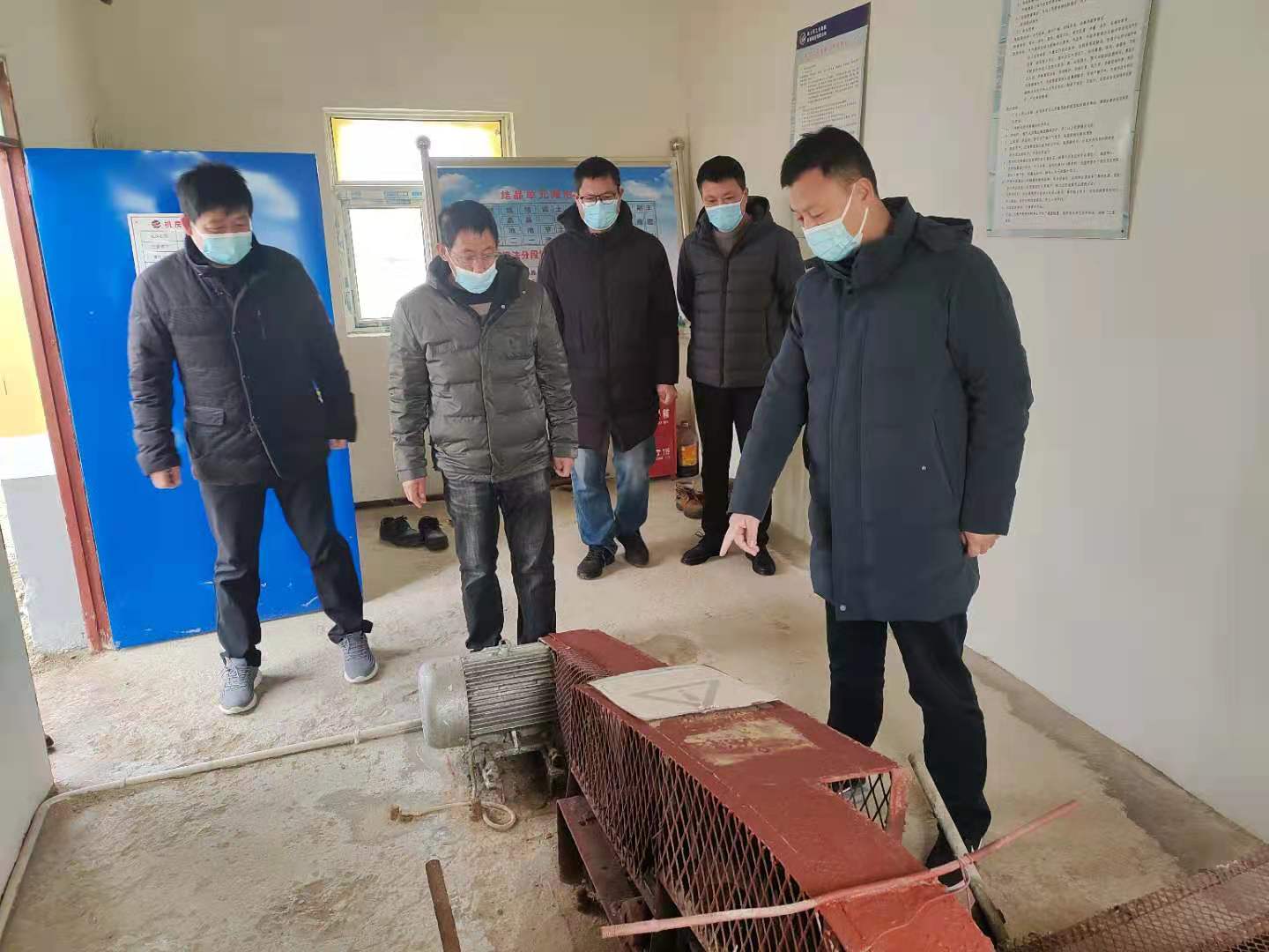 吳總在新河2.jpg